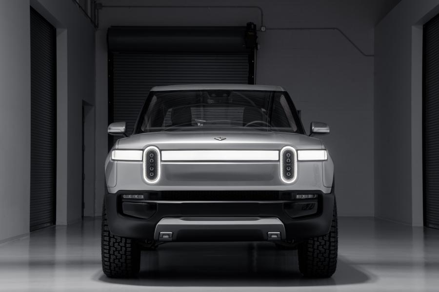  Rivian R1T 2018 года  (фото 26 из 58)